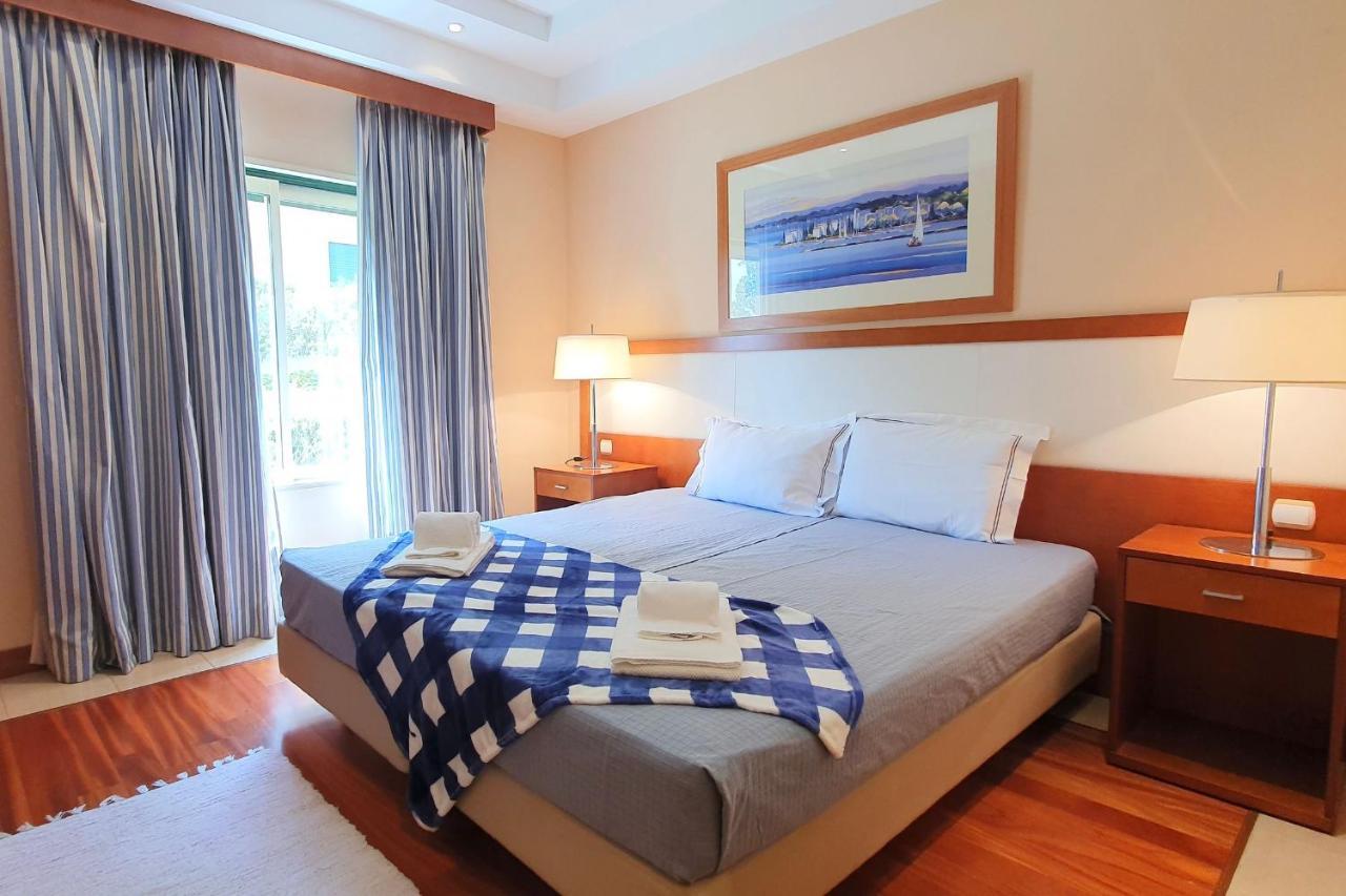 Classic 2Bdr Apartment Near Beach By Lovelystay Lagoa  Exteriör bild