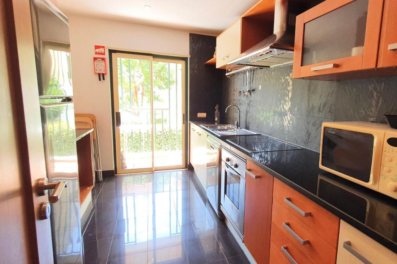 Classic 2Bdr Apartment Near Beach By Lovelystay Lagoa  Exteriör bild